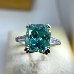Beautiful 5.06ct Bluish green elongated cushion cut moissanite stone